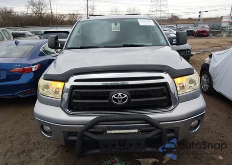 2010 Toyota Tundra Grade 5.7L V8 from USA, damaged, VIN 5TFUW5F12AX152044